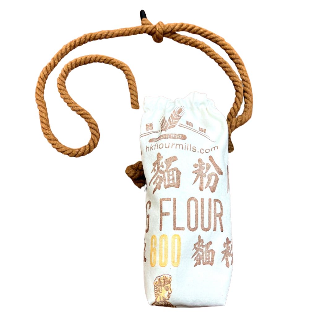 本地社企品牌 | 麵粉俠 | 斜背腰掛兩用水樽袋